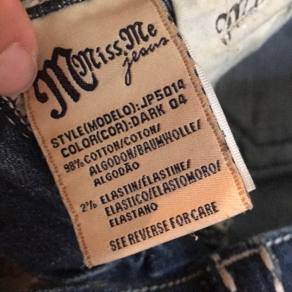 Miss Me Jeans size 28 Boot Cut EUC - Picture 8 of 8